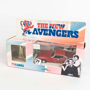 Auto Cambit´s Jaguar XJS con figura de la serie de TV Los Nuevos Vengadores, escal 1/36 colección Corgi en su caja original. - imagen 2