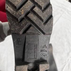Lote siguiente: Botas de Goma Negras Talle 40/41