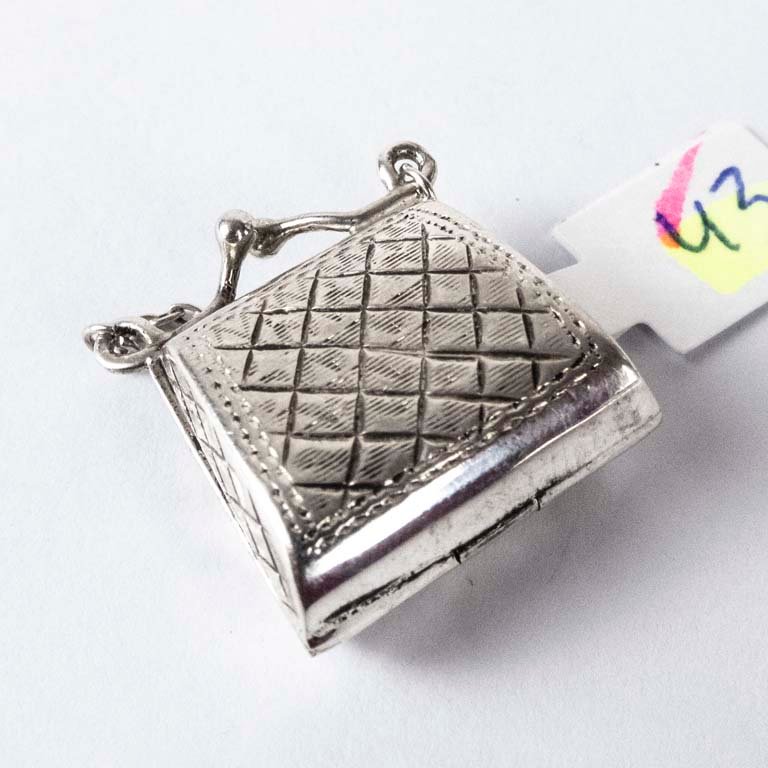 Colgante de plata en forma de zanahoria - imagen 2