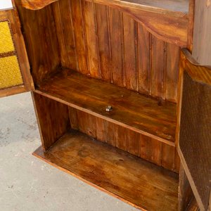 Alzada de Madera con Puertas Vidriadas y Detalles de Lustre - imagen 3