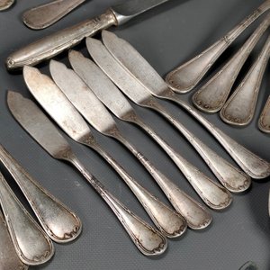 Conjunto Wolff de 56 Cubiertos de Plata Alpaca: Piezas de Servir, Cuchillos, Tenedores y Cucharas - imagen 9