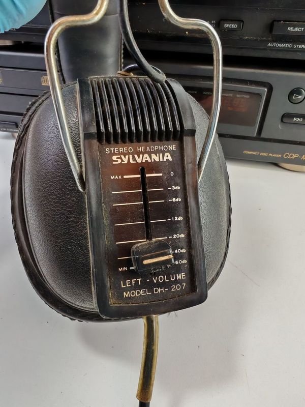 Equipo de Audio Sony con Auriculares - imagen 5