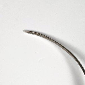 Gargantilla Rígida de Plata Estilo Moderno - imagen 4