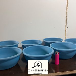 Lote siguiente: Lote de 8 Macetas Azules Nuevas