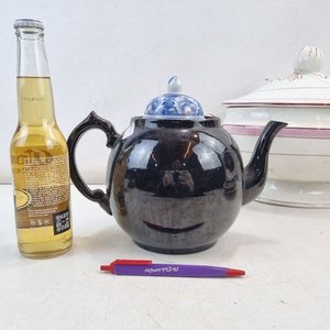 L 068 - 10 Piezas - Importante surtido de piezas de vajilla antigua de diversas firmas europeas, destacando tazas y bandejas de servicio (Con detalles y averias) - imagen 8