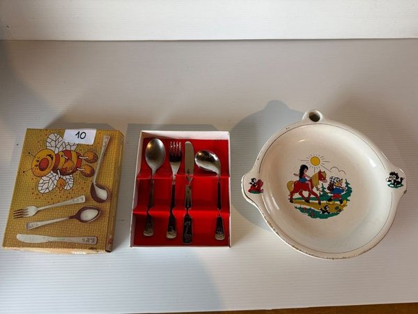 Set de Vajilla Infantil: Plato Térmico y Cubiertos con Dibujos Animados - imagen 1