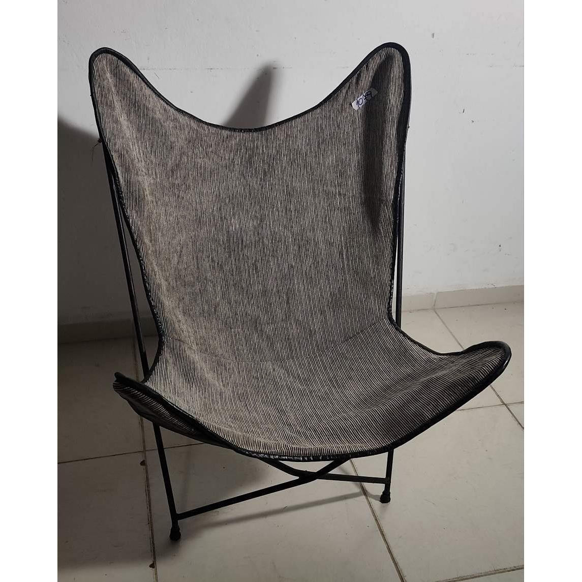 Sillón Estilo Mariposa "Africano" con Estructura Metálica