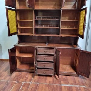 Importante Modular Vajillero de Madera Maciza con Puertas y Cajones - imagen 2