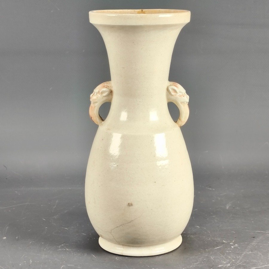 Item 18728 - Image 12