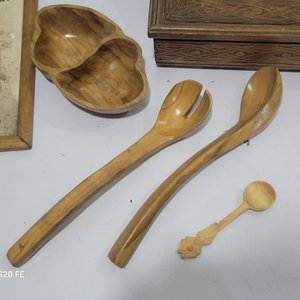 Lote de 11 piezas: Bandeja Marquetería, Cofre Tallado, Cuadro Geniol y Más - imagen 8