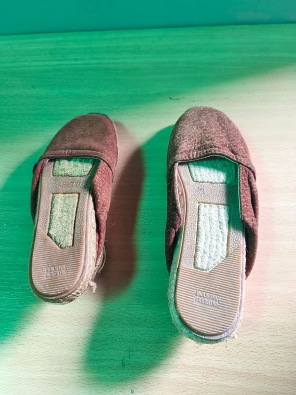 Item 846452 - Image 0