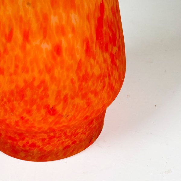 Vaso de vidrio colorido con borde en ondas - imagen 3
