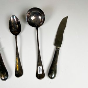 Cuatro cubiertos de servir metal Meneses - imagen 4