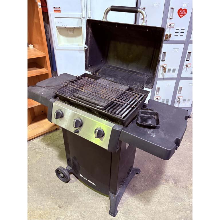 Parrillero marca Broil King con 2 planchas y supergas - imagen 2