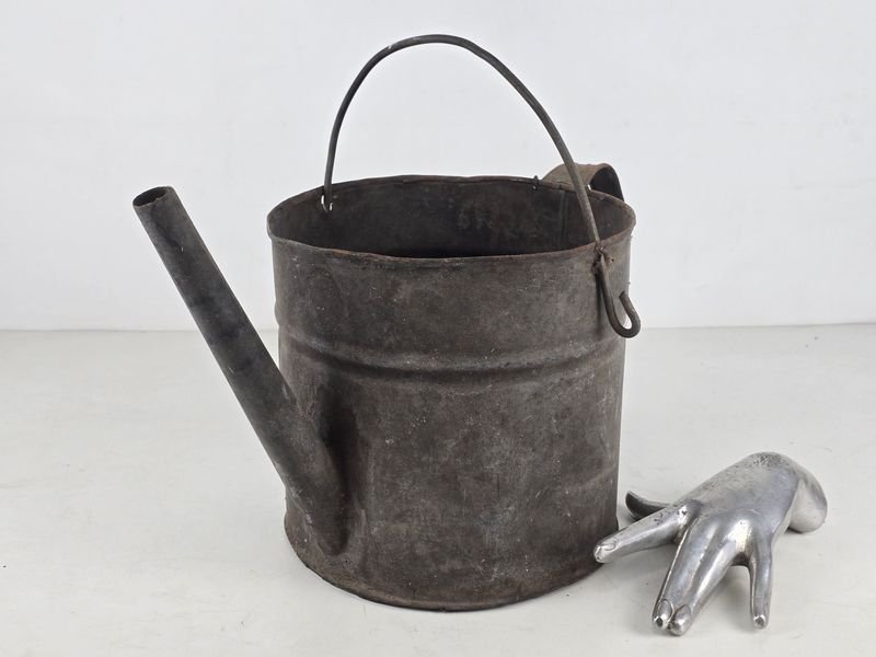 Antigua Regadera Galvanizada de Metal
