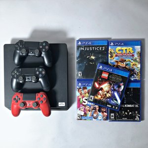 Consola Playstation 4 con 3 Joysticks y 5 Juegos - imagen 5