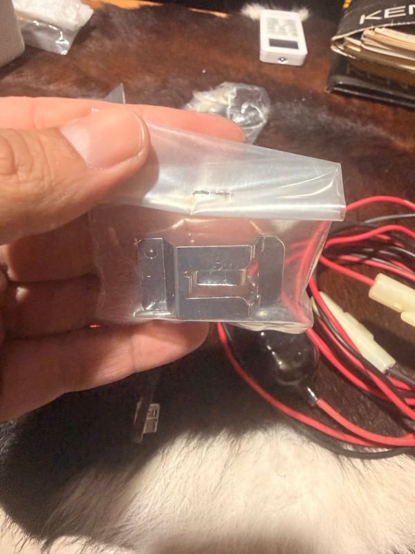 Item 888877 - Image 3