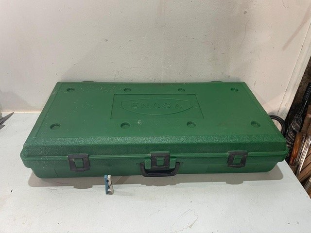 Caja de herramientas grande con manija - imagen 2