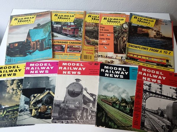 Gran lote de revistas sobre ferromodelismo en inglés - imagen 2