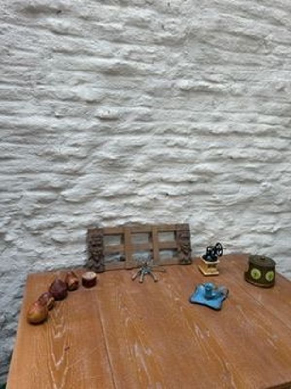 Lote de adornos y objetos decorativos en madera - imagen 2