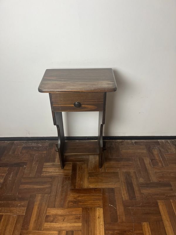 Mesa auxiliar de madera - imagen 7