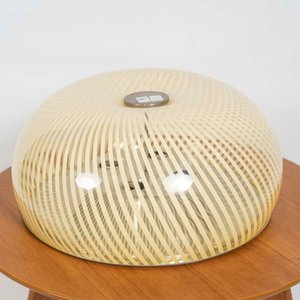 Lote siguiente: Plafón de Acrílico con Diseño Espiral - Diámetro 45 cm