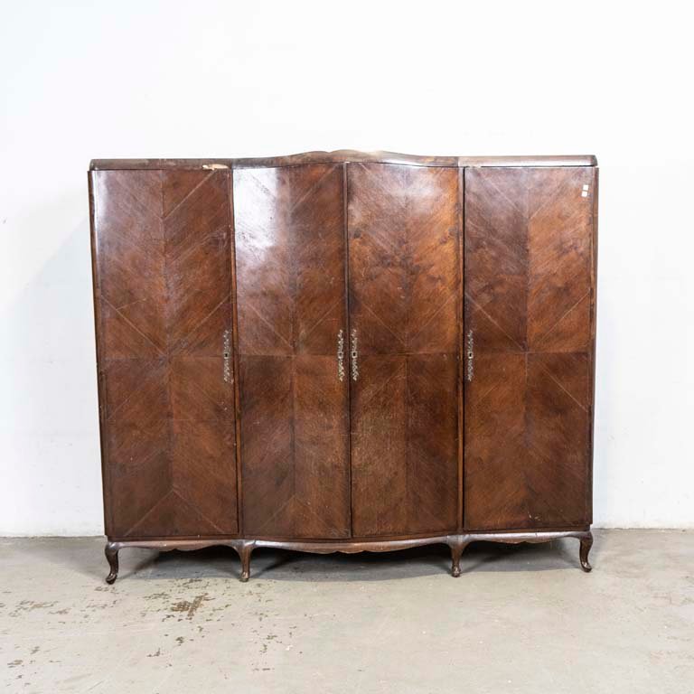 Item 2106300 - Image 0