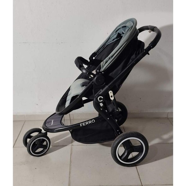 Cochecito de bebé Carestino Ferro plegable