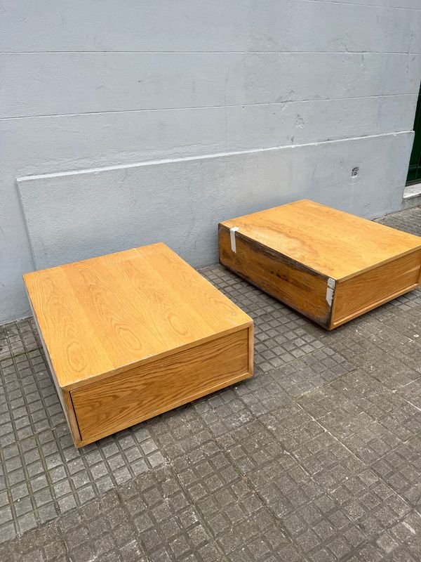 2 Mesas de Living de Roble Americano con Cajón