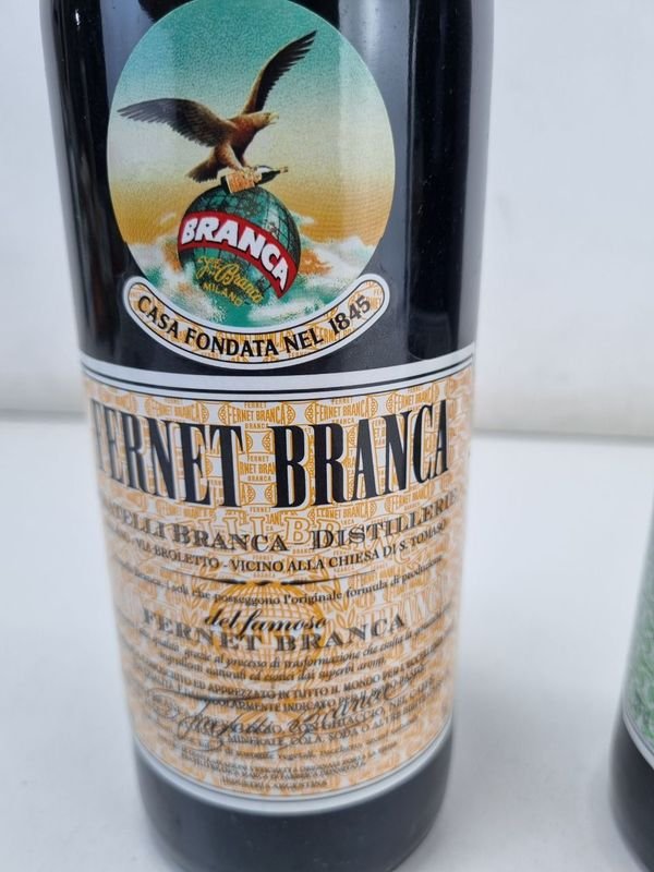 Botellas de Fernet Branca y Branca Menta - imagen 3