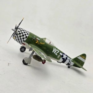 Réplica P-47D Thunderbolt "Razorback" Escala 1:72 - imagen 5