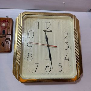 Lote de 3 Relojes y Adornos Varios para Colgar - imagen 4
