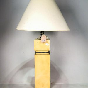 Lote siguiente: Lámpara de Mesa Vintage Madera y Metal con Pantalla Grande