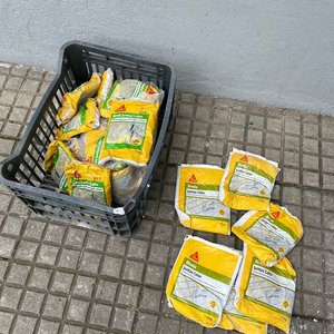 Lote siguiente: 10 Bolsas Sika Binda Juntas Color 1Kg