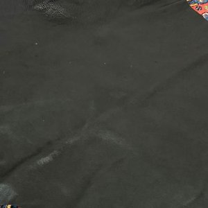 Retazo de Cuero Negro para Tapicería - imagen 2