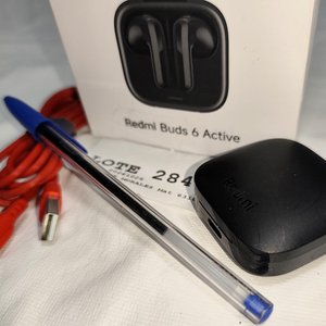 Auriculares Xiaomi Redmi Buds 6 Active Inalámbricos Bluetooth Negros - imagen 2