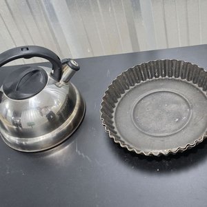 Set de Repostería: Caldera de Acero Inoxidable y Dos Torteras Metálicas - imagen 5