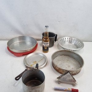 Lote Variado de Utensilios de Cocina y Panadería con Signos de Uso - imagen 2