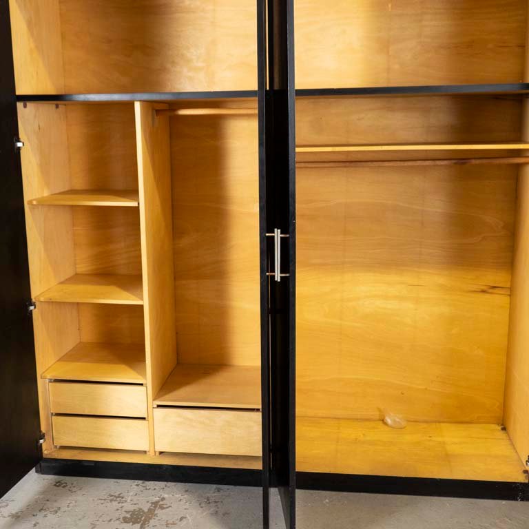 Item 2102048 - Image 1