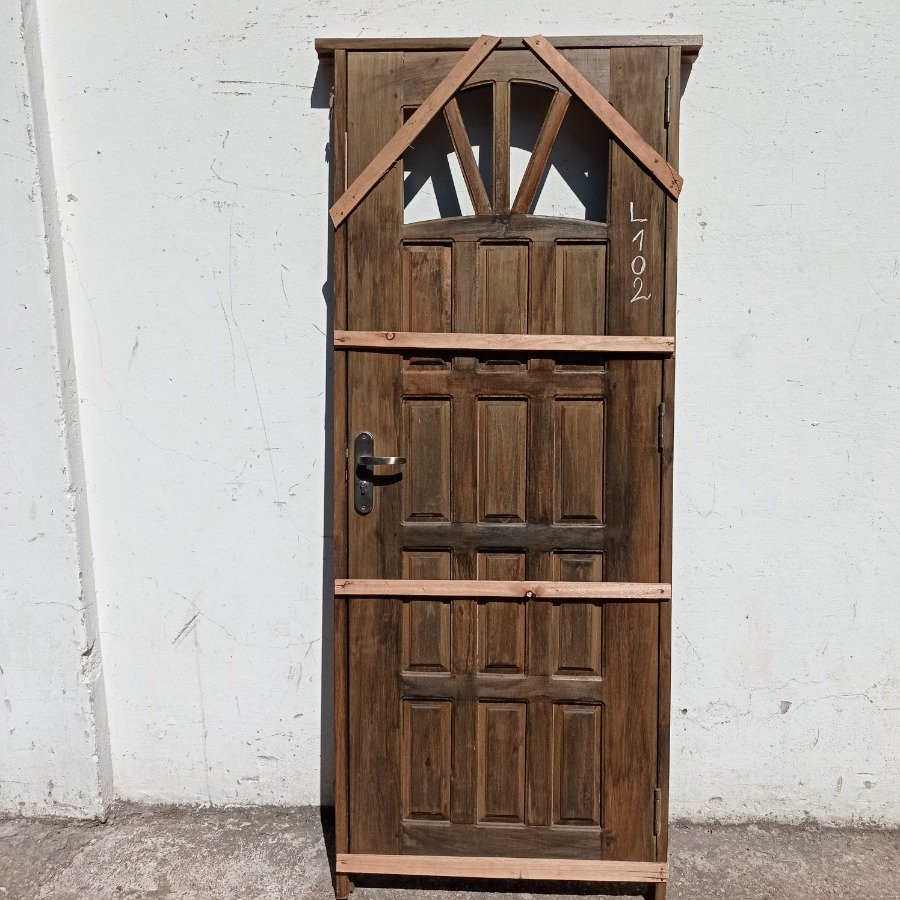 Item 16770 - Image 2