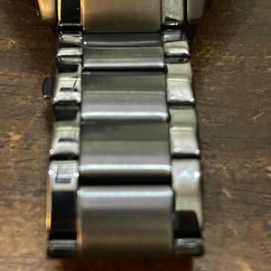 Reloj Armani Exchange AX2119 Bicolor Acero Inoxidable Multifunción - imagen 9