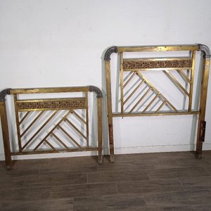Lote anterior: Respaldo y Piecera de Cama Antiguos en Bronce y Hierro con Detalles Florales