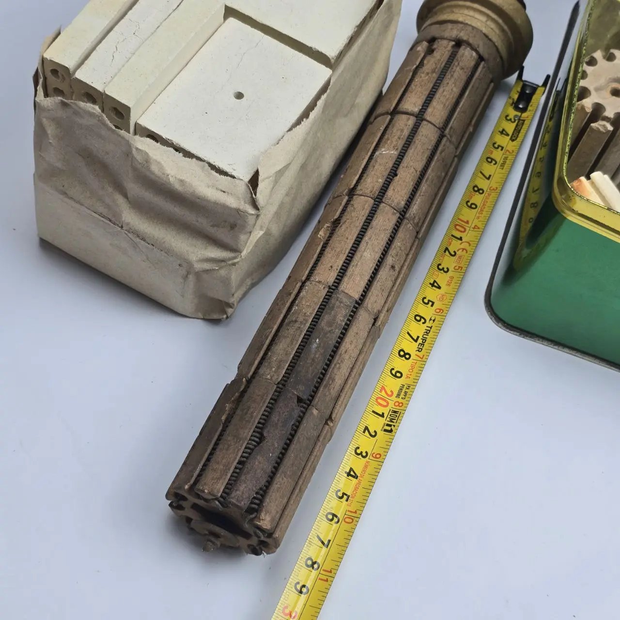 Item lote-45-resistencia-y-piezas-ceramicas - Image 4