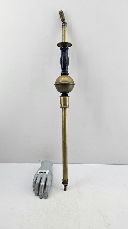 Antigua Máquina de Sulfatar en Bronce y Madera