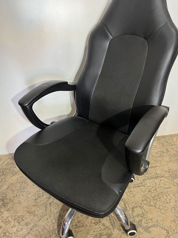 Item 851440 - Image 1