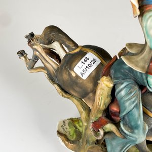 Figura de porcelana italiana capodimonte personaje a caballo, firmado por el escultor Tiziano Galli )1908-1986) altura 28 cm - imagen 4