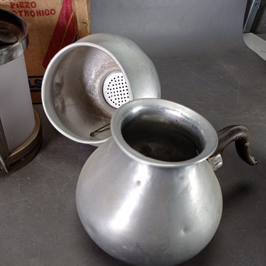 Lámparas y cafeteras de aluminio vintage - imagen 4