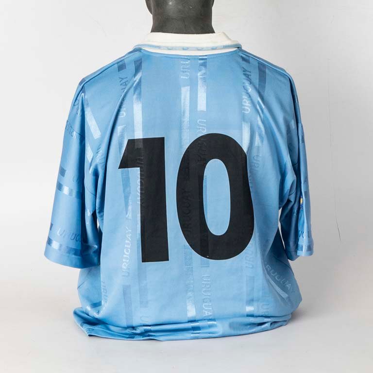 Camiseta de la selección de Uruguay oficial de tienda N°10 modelo del año 2000 - imagen 2