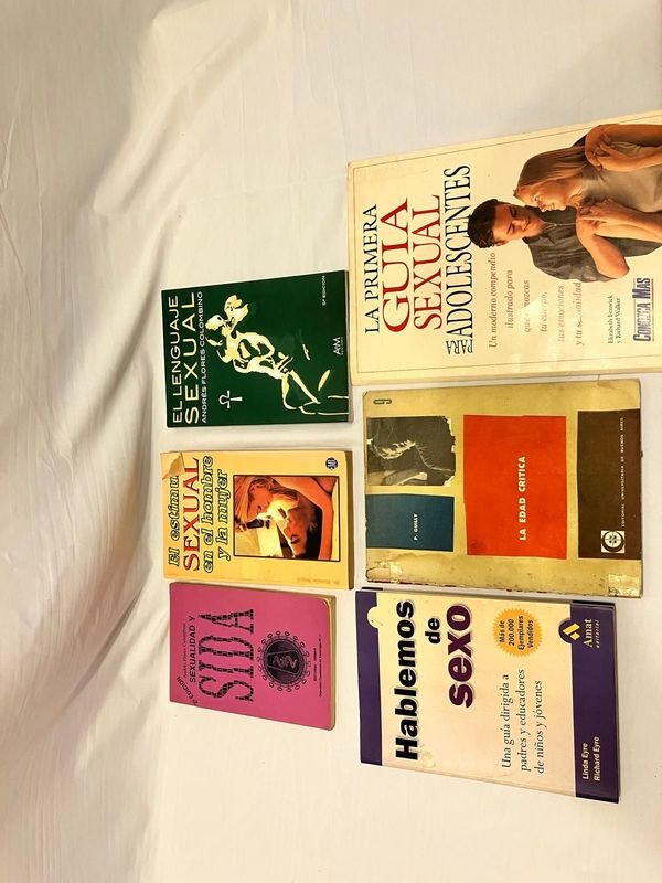 Lote de 6 Libros sobre Educación Sexual, Salud y Medicina