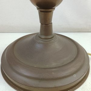 Lámpara de Mesa Antigua Metal Patinado Doble Balaustre Pantalla Dorada - imagen 5